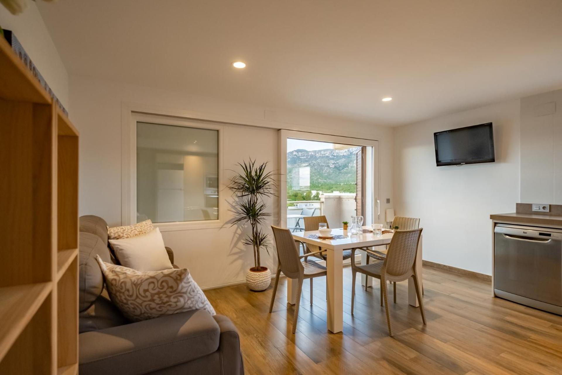 Apartamento Con Terraza, Vistas Playa Y Montana L'L'Hospitalet de l'Infant Eksteriør bilde