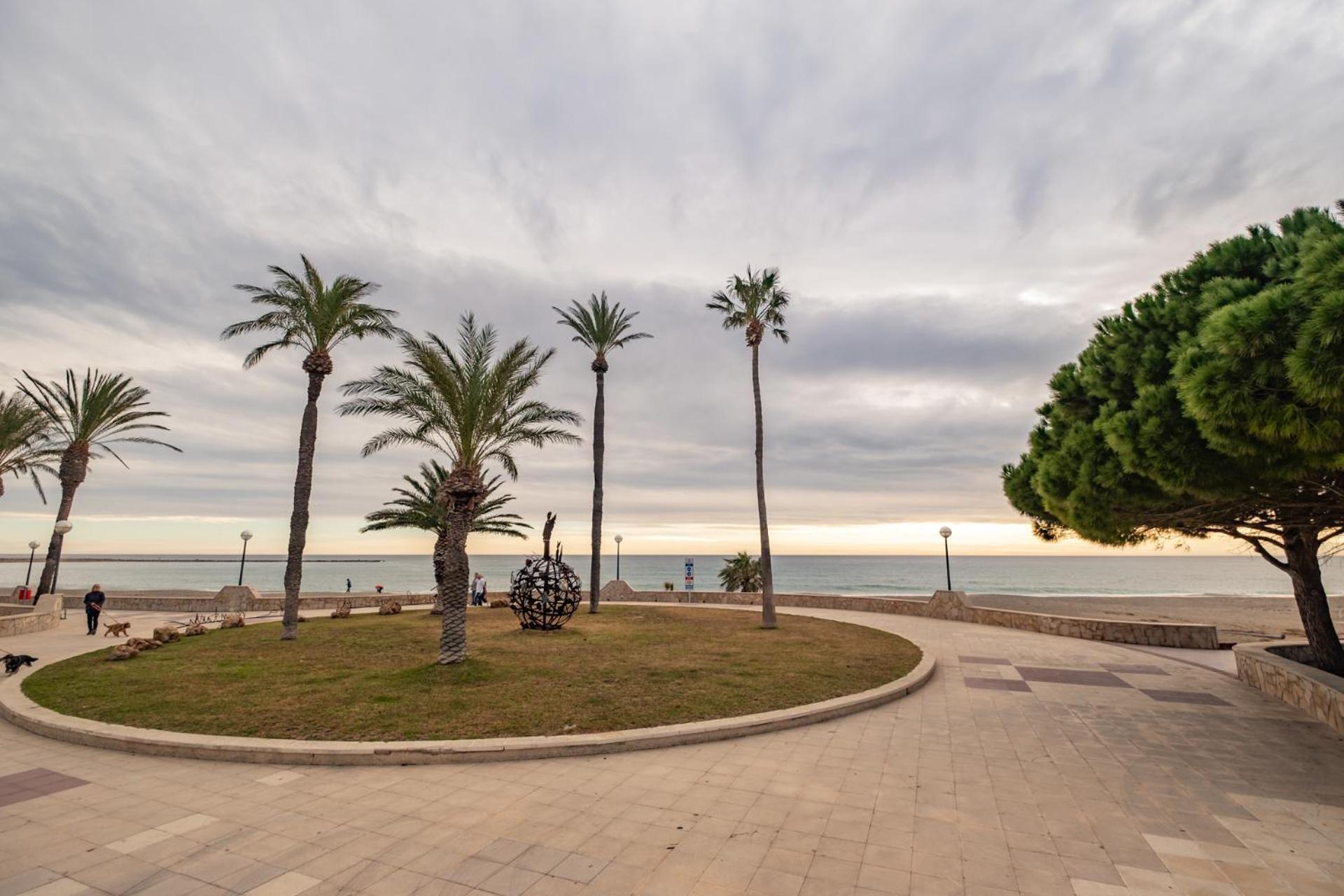 Apartamento Con Terraza, Vistas Playa Y Montana L'L'Hospitalet de l'Infant Eksteriør bilde